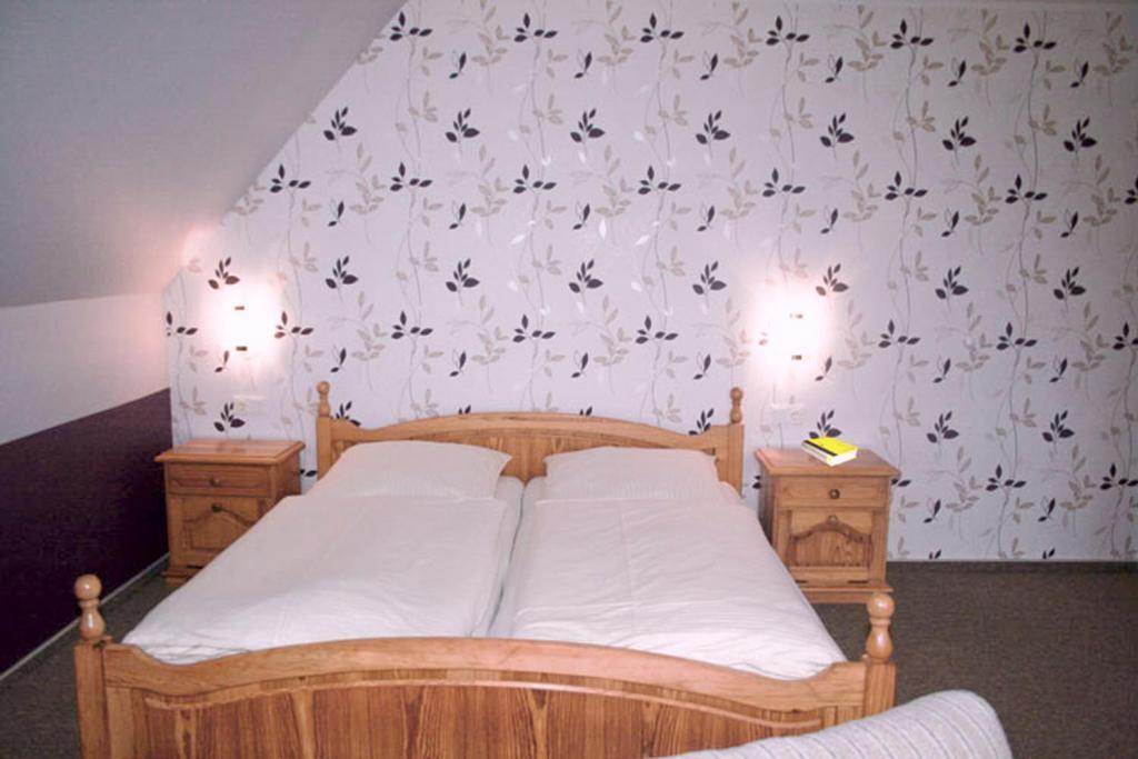 Landgasthof Fegetasch ノイキルヒェン 部屋 写真